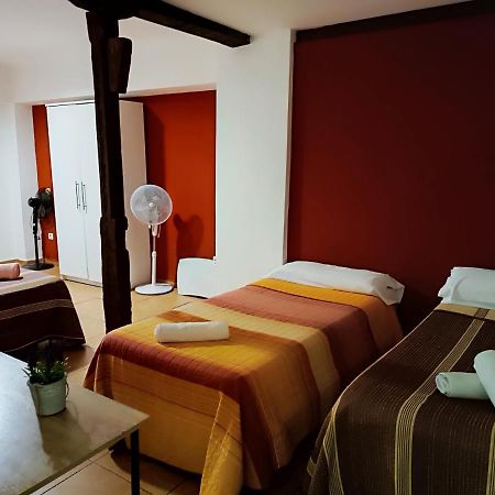 Corrala De San Anton. Sencillo Apartamento En Pleno Centro Grenada Zewnętrze zdjęcie