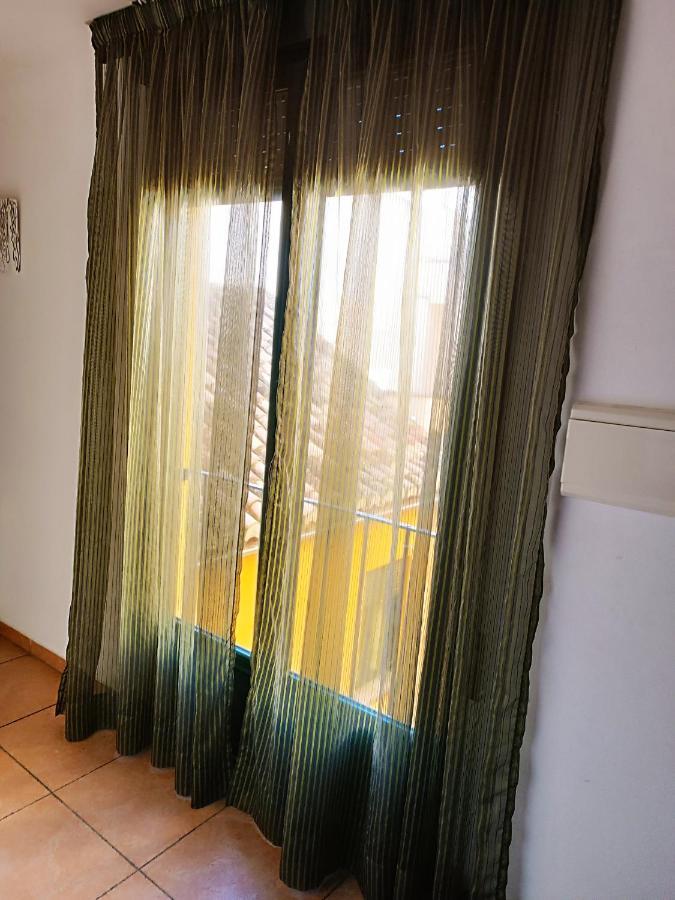 Corrala De San Anton. Sencillo Apartamento En Pleno Centro Grenada Zewnętrze zdjęcie