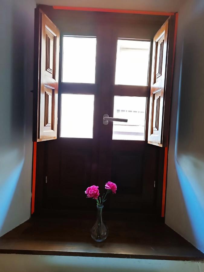 Corrala De San Anton. Sencillo Apartamento En Pleno Centro Grenada Zewnętrze zdjęcie